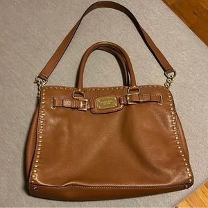 Michael Kors Hamilton Medium Gold
Studded Purse